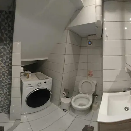 M&f Ground In Old Town * Corfu (city)